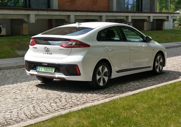 Hyundai IONIQ cena 72500 przebieg: 126700, rok produkcji 2018 z Białystok małe 596